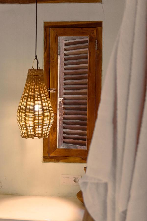 Adara Homestay